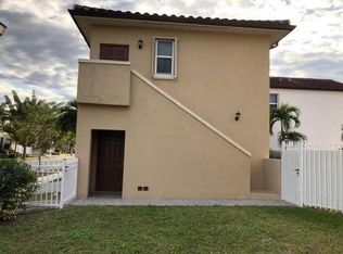 17050 SW 94th Ter #1, Miami, FL 33196