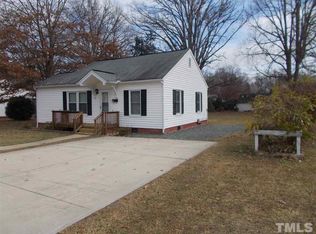 516 Charles St, Mebane, NC 27302