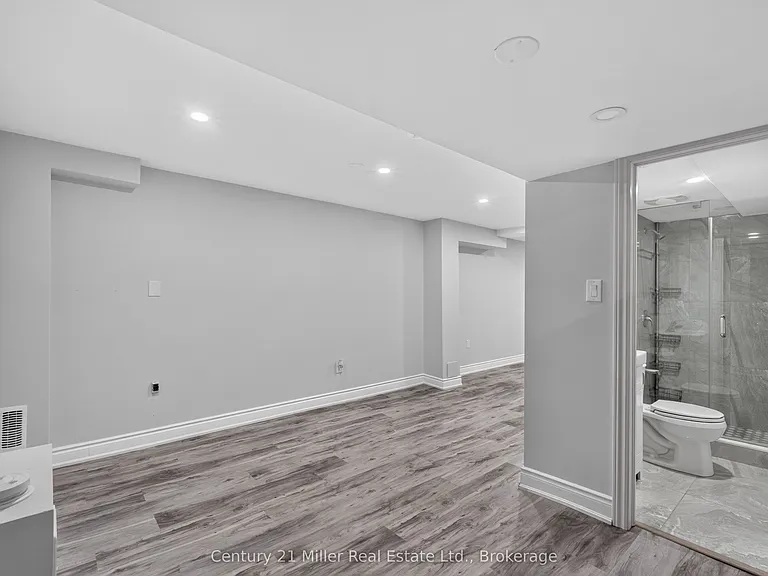 1162 Avondale Dr — Photo 25