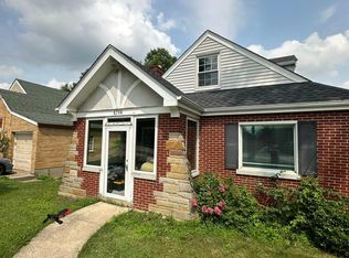 6708 Cheviot Rd, Cincinnati, OH 45247