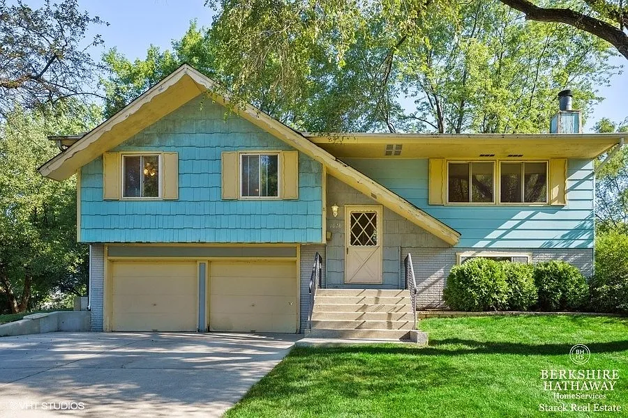 1028 Bradford Ln photo 1