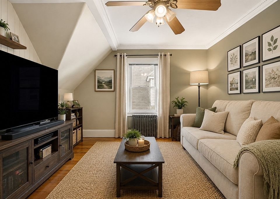 1st image of 193 Hamilton St #3