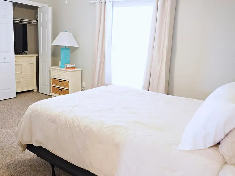 8436 Gulf Blvd #432 — Photo 3