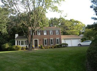 2307 Ballycairne Ct, Reston, VA 20191