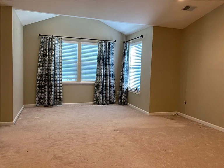 2379 Wheatland Cir — Photo 17