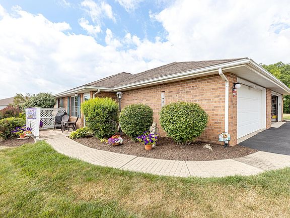 3rd image of 195 Residence Dr #195