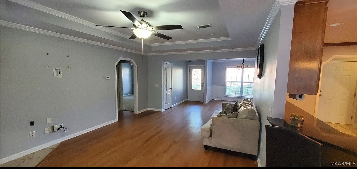 3 bed, 1642 sqft, $900 — Photo 3