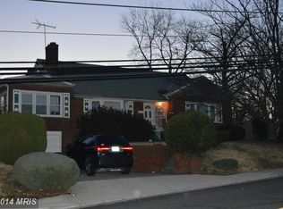 921 Ray Rd, Hyattsville, MD 20783