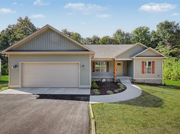 62 Vance Dr, Scottsville, KY 42164