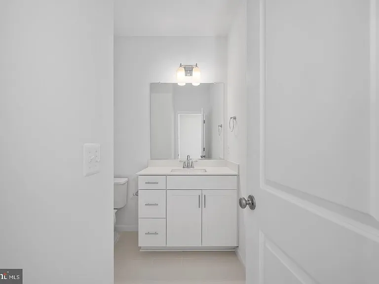 2536 Neabsco Common Pl — Photo 19