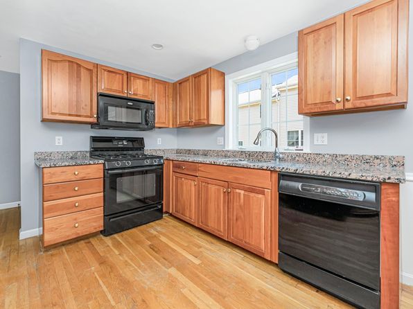 1005 Trapelo Rd APT 7