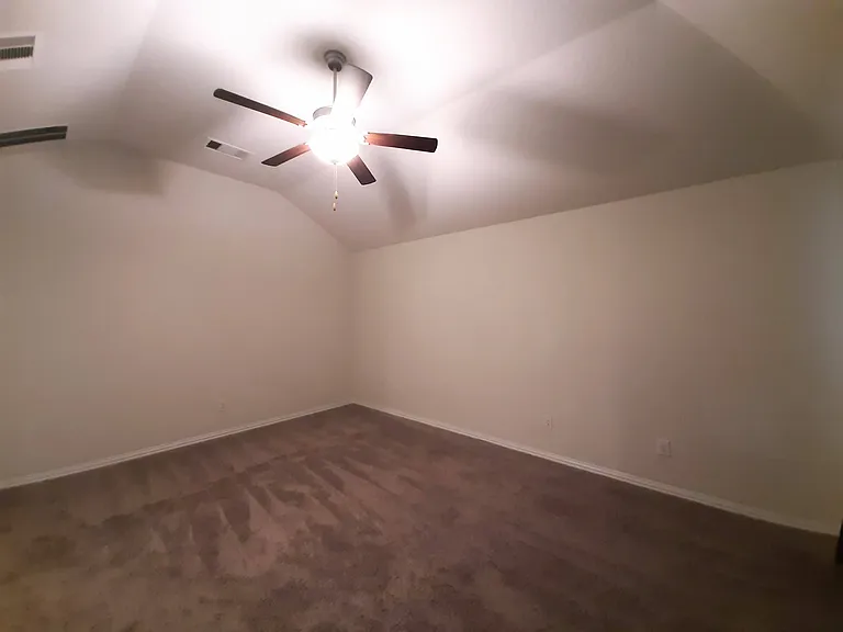 1514 Ancient Oak Ln — Photo 52