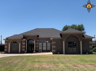 907 Painted Pony Ln, Artesia, NM 88210