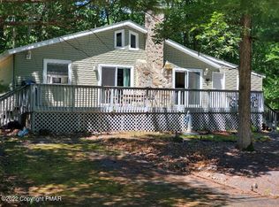 2116 Apley Dr, Bushkill, PA 18324