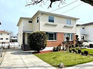 235-33 148th Ave, Rosedale, NY 11422