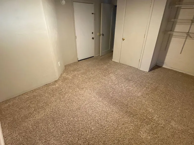 140 N 200 E — Photo 4