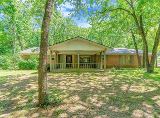 9100 County Road 105, Grandview, TX 76050