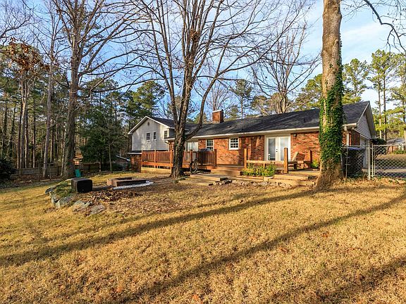 2nd image of 125 Heather Ln