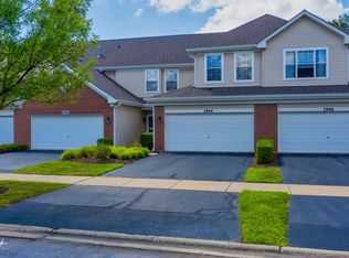 1944 Golden Gate Ln, Naperville, IL 60563