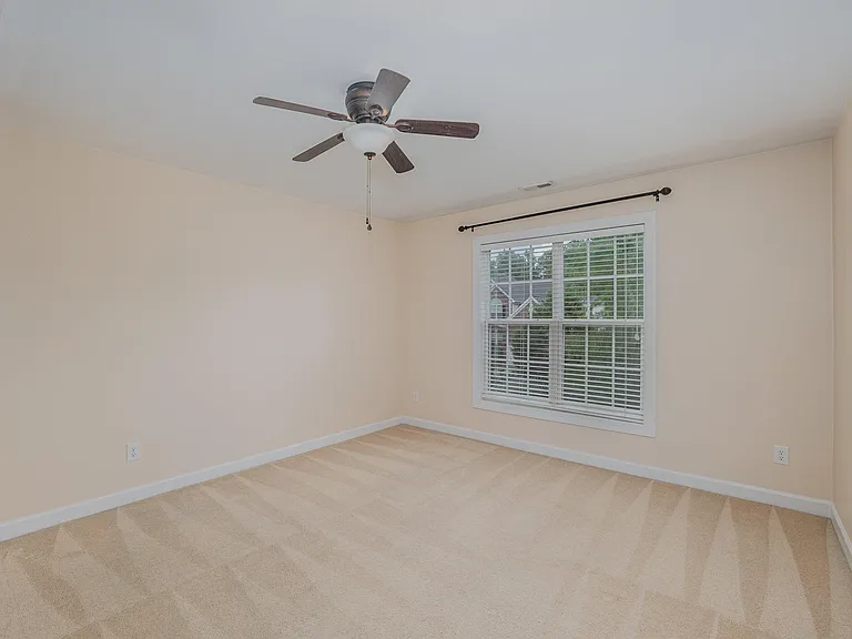 4911 Stockton Way — Photo 16