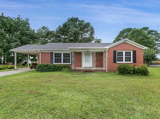 13825 Paris St, Huntingdon, TN 38344