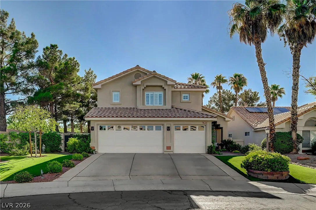 4 bed, 3.0 bath, 2896 sqft, $3,895 — Photo 3