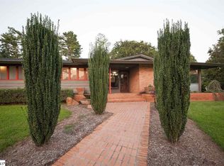 100 Dundee Ln, Greenville, SC 29617