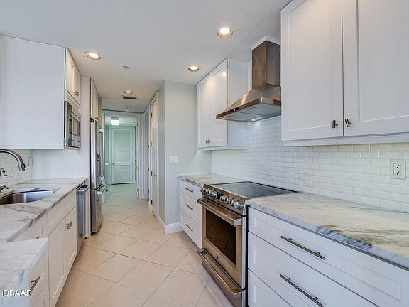 3rd image of 4672 Riverwalk Village Ct Unit 8507
