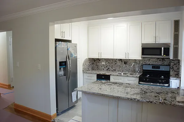 Sold by WRL Realty, LLC | media 14