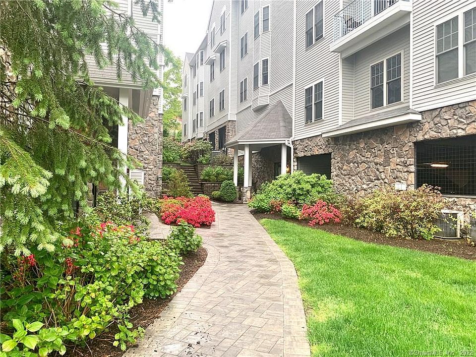 1st image of 105 Richards Ave #2410
