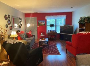 205 S Academy St APT 8, Mooresville, NC 28115