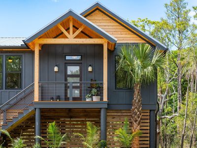 1014 E Erie Ave, Folly Beach, SC, 29439