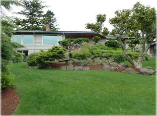 12131 25th Ave SW, Burien, WA 98146