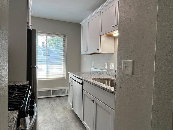 3rd image of 7307 W Lincoln Ave #All
