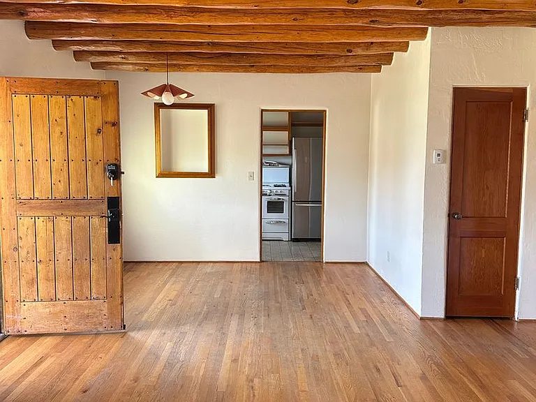 1361 Santa Rosa Dr — Photo 8