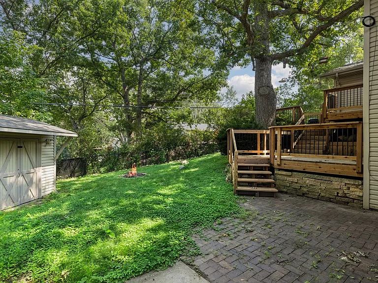 3500 Yukon Ave N — Photo 36