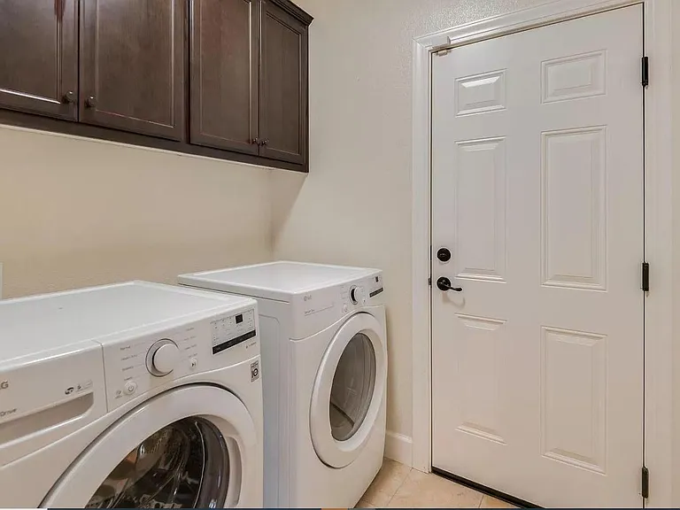 202 Cezanne Ln #202 — Photo 11
