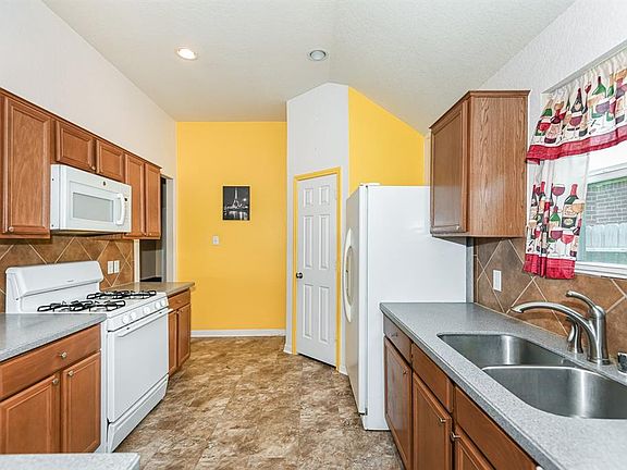 4th image of 3339 Cabin Wood Way