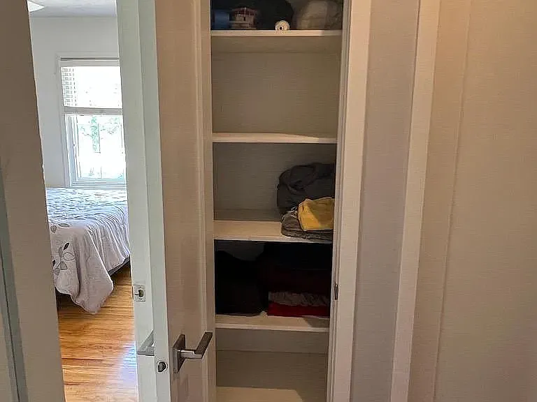 Linen closet in hall on floor 2