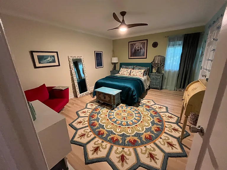 Main bedroom