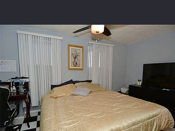 4th image of 6558 Alder Ct
