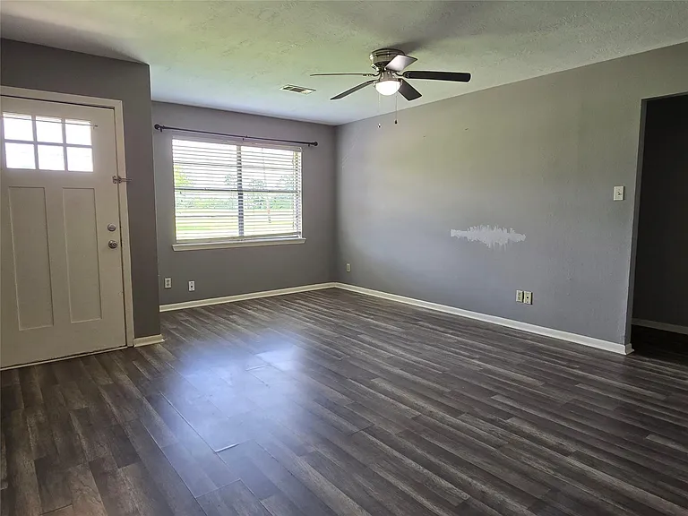 17415 Fir Rd — Photo 3
