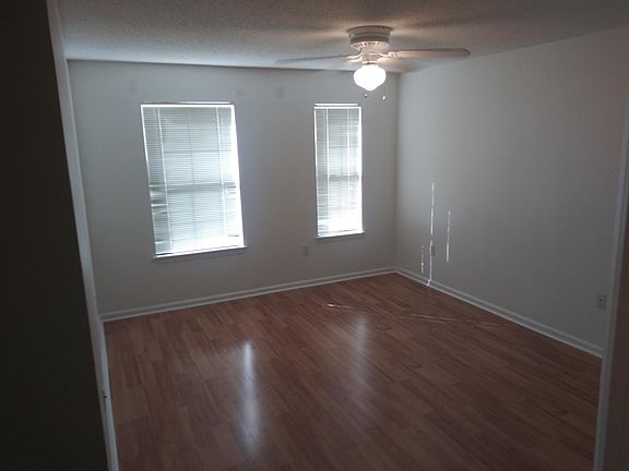 5th image of 12016 Villanova Dr APT 108