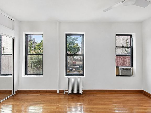 2nd image of 2146 Cortelyou Rd APT 1R