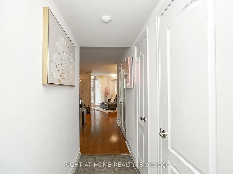 2119 Lake Shore Blvd W #217 — Photo 9