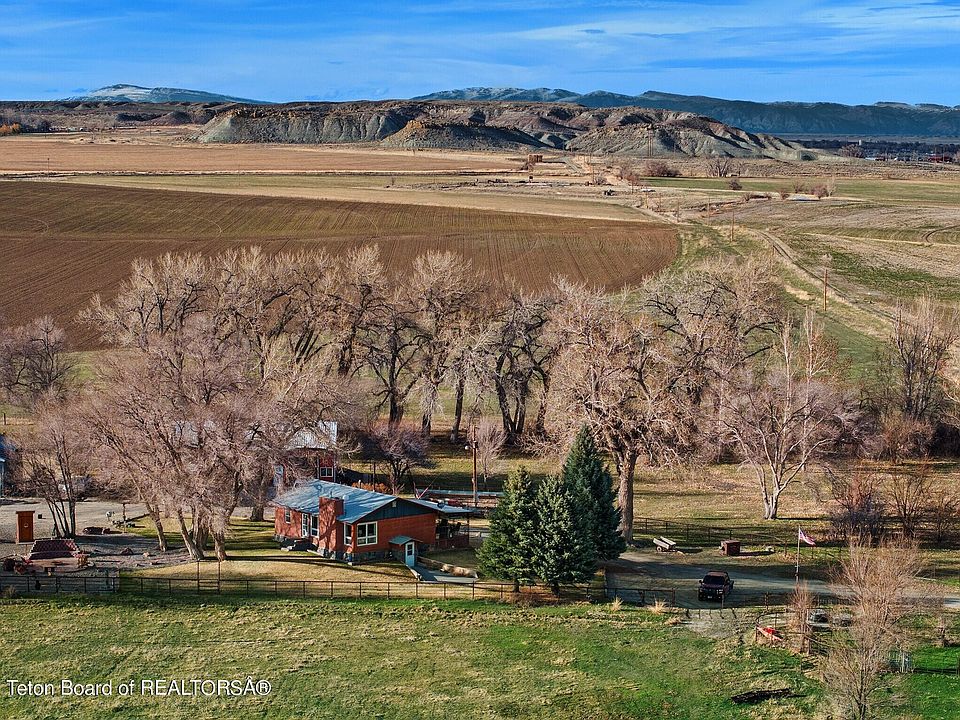 1st image of 365 State Highway 133