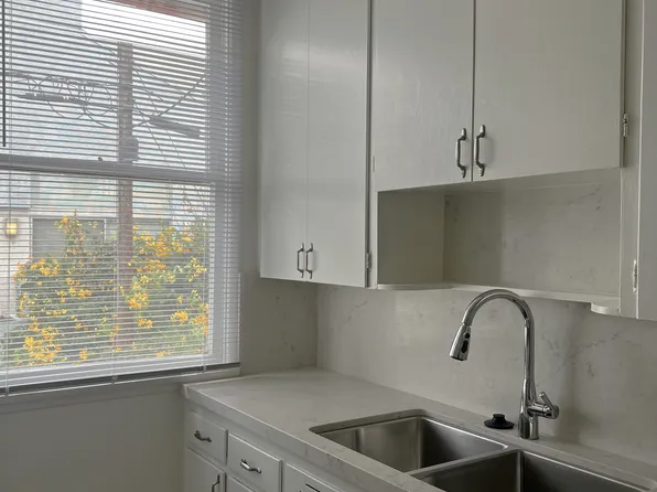 2612 Santa Monica Blvd APT 4, Santa Monica, CA 90404