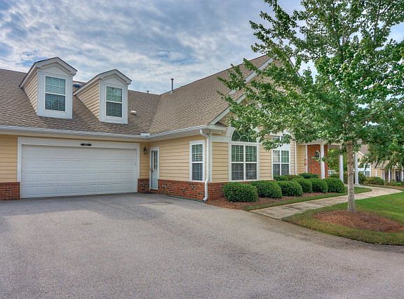 2nd image of 1603 Amberley Dr