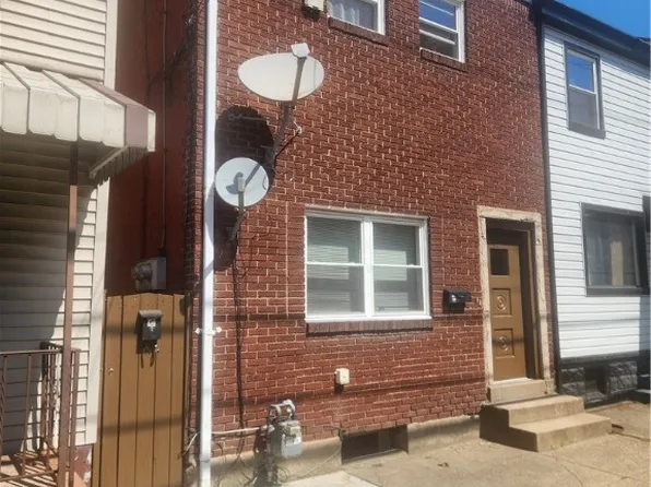 1713 Sidney St, Pittsburgh, PA 15203