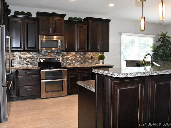 2nd image of 145 Pebble Beach Ln